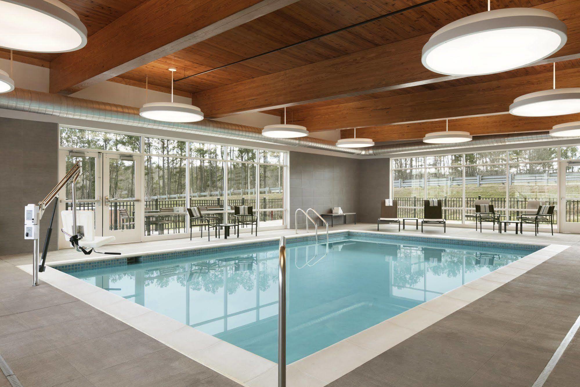 Country Inn & Suites By Radisson, Charlottesville-Uva, Va מראה חיצוני תמונה